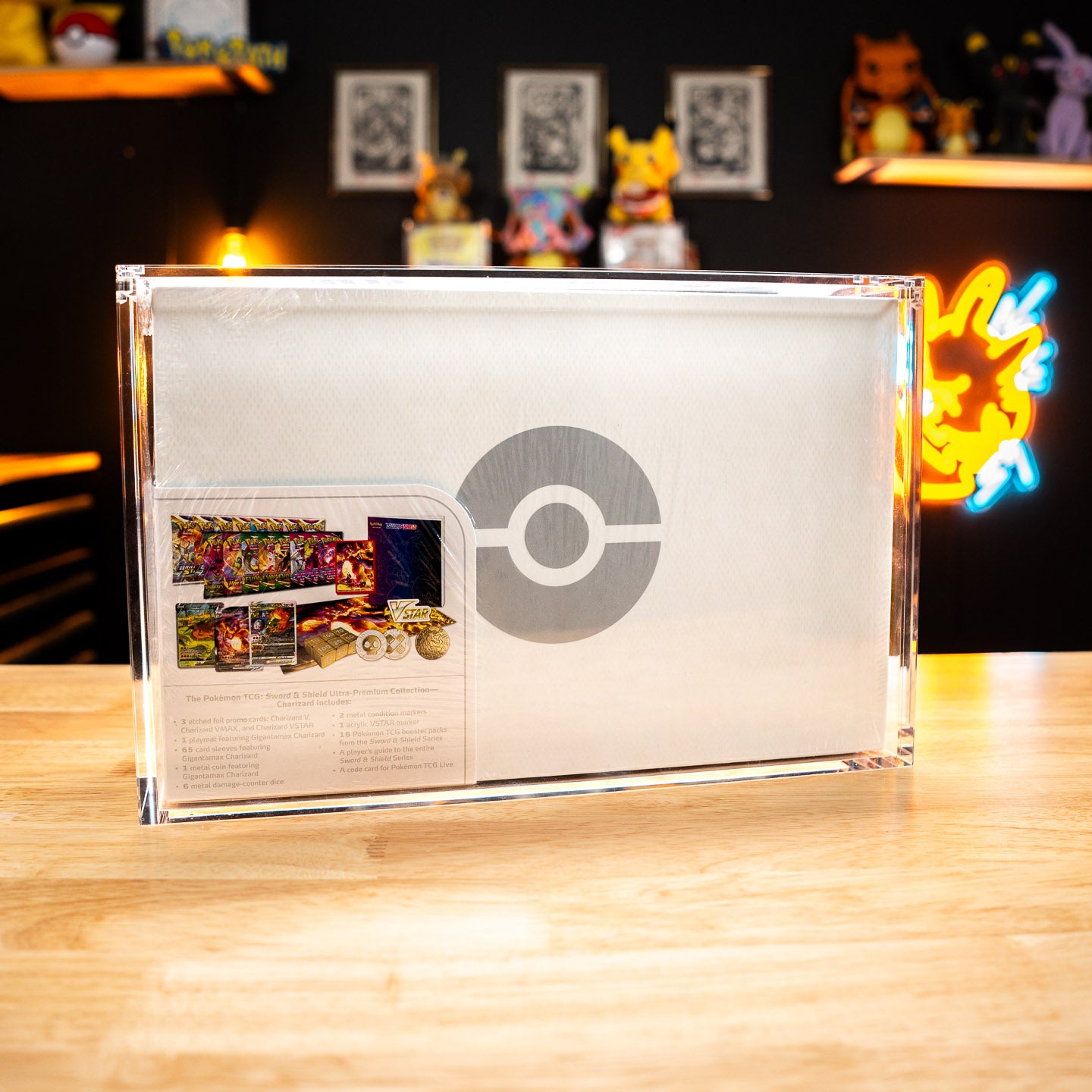 Acrylic Display Case for Pokémon Charizard Ultra Premium Collection